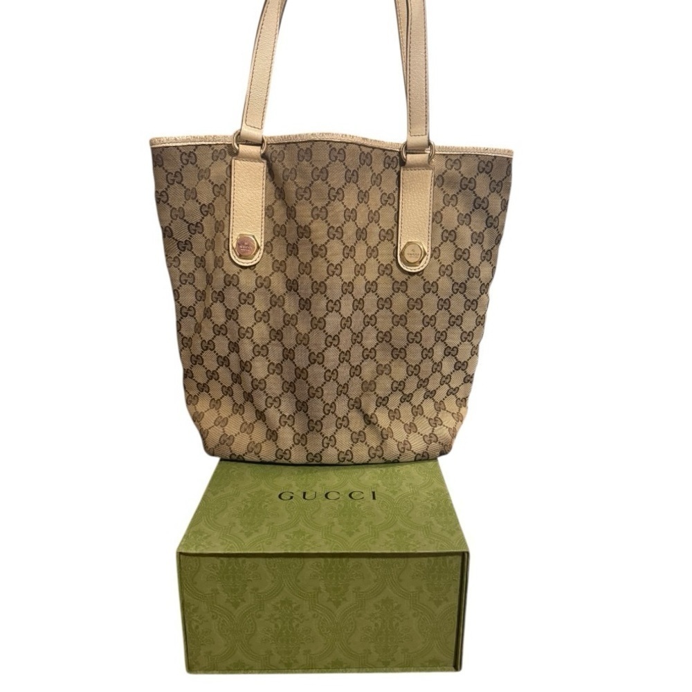 Gucci Beige GG Supreme Canvas Tote with Tan Leather Trim
